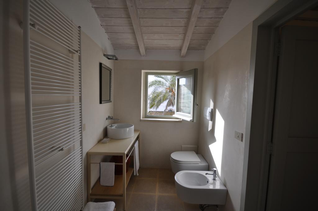 Palazzo Morisco Bed & Breakfast กาเยียโน เดล คาโป ภายนอก รูปภาพ